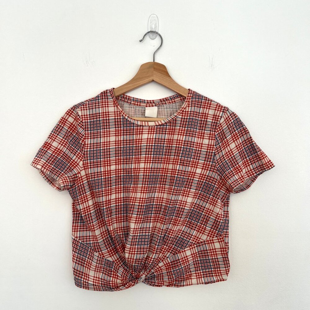 H&M Plaid Knot-Front Short Sleeve Shirt - Size Medium